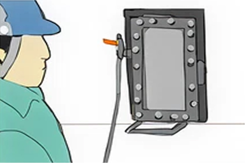 溶接部真空試験